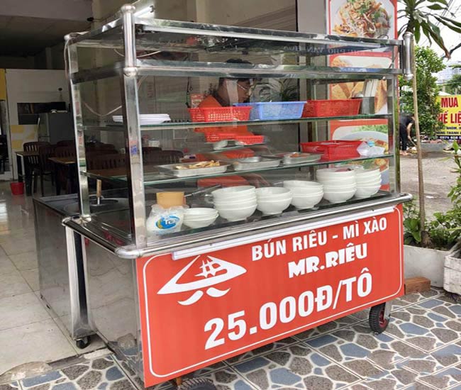 xe bán phở bán hàng