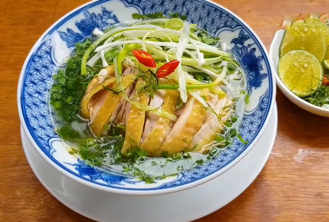 Cách nấu phở gà miền Bắc