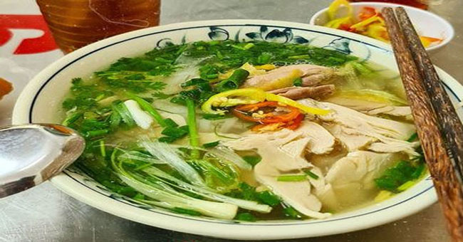 Phở gà Hà Nội