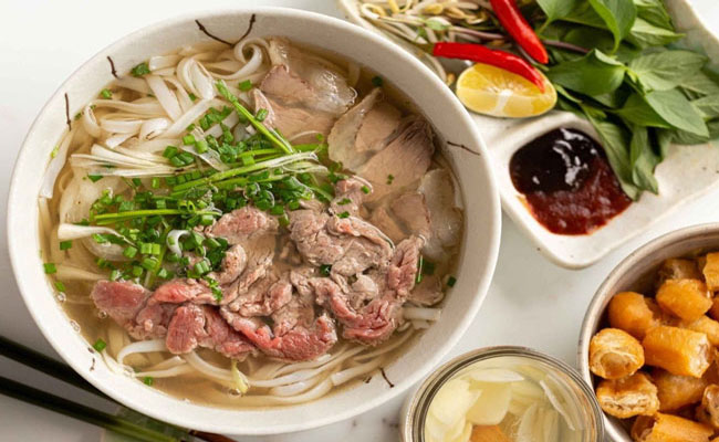 Cách nấu phở bò không cần xương