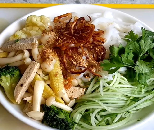 Phở khô chay thành phẩm