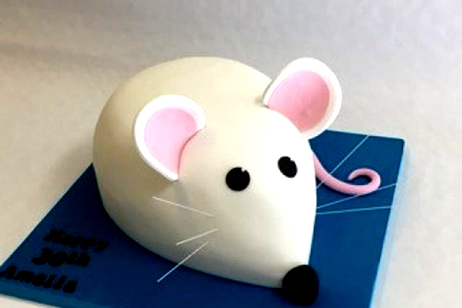 bánh kem chuột bạch
