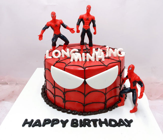 bánh kem sinh nhật siêu nhân nhện