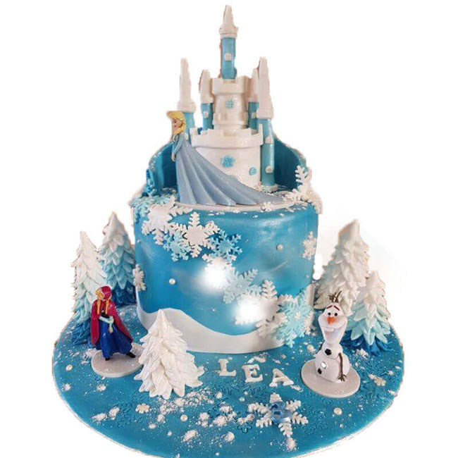 Bánh sinh nhật Elsa và lâu đài tuyết