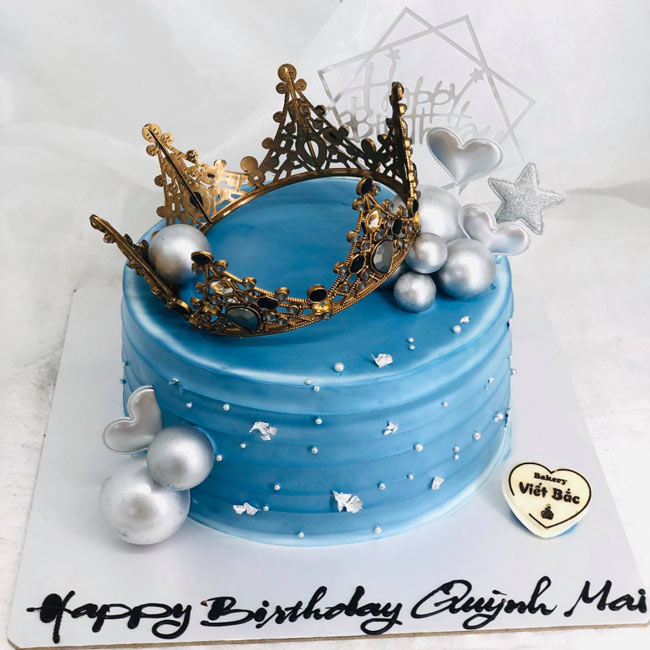 bánh sinh nhật vương miện xanh