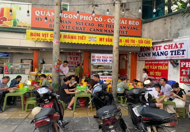 Quán hủ tiếu Cô Hai Béo