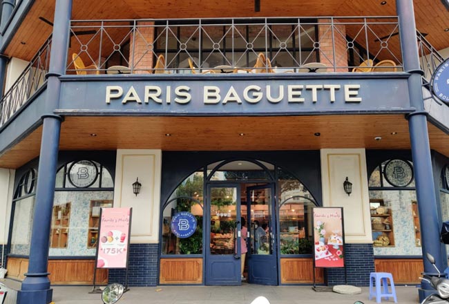 Tiệm bánh kem Paris Baguette