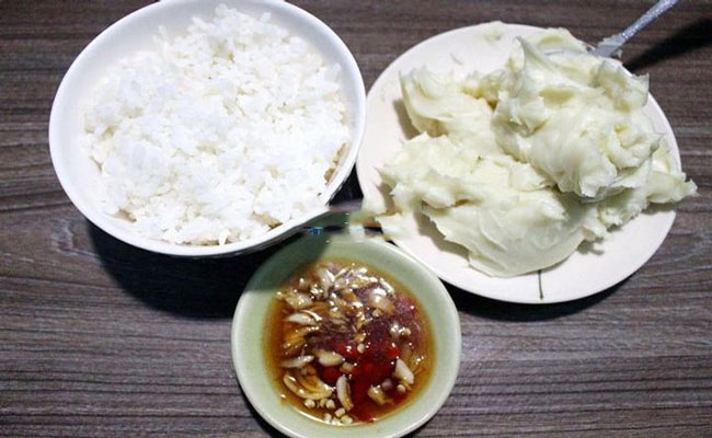 cơm trộn mỡ lợn