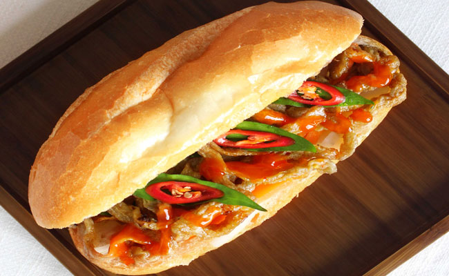 bánh mì chả cá bao nhiêu calo