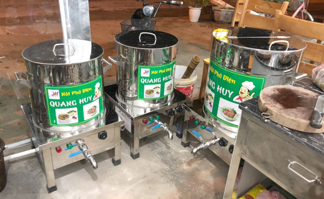Nồi nấu phở sóc trăng