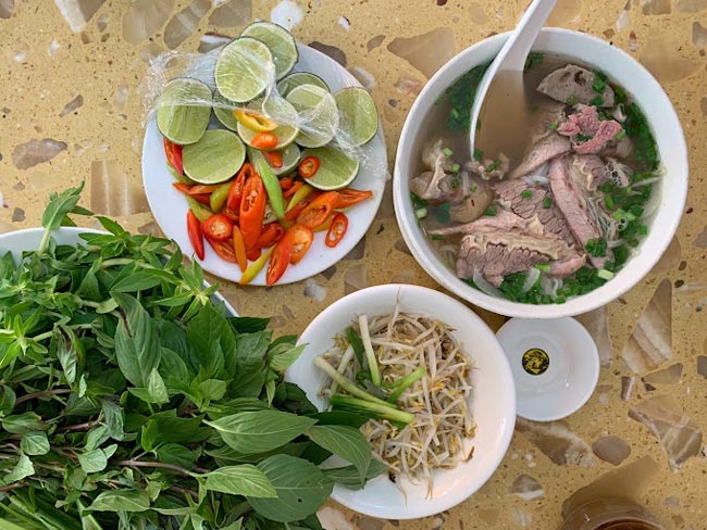 phở hùng đặc biệt