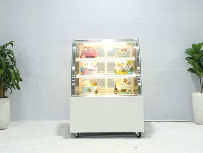 tủ trưng bày bánh kem 90cm kính cong
