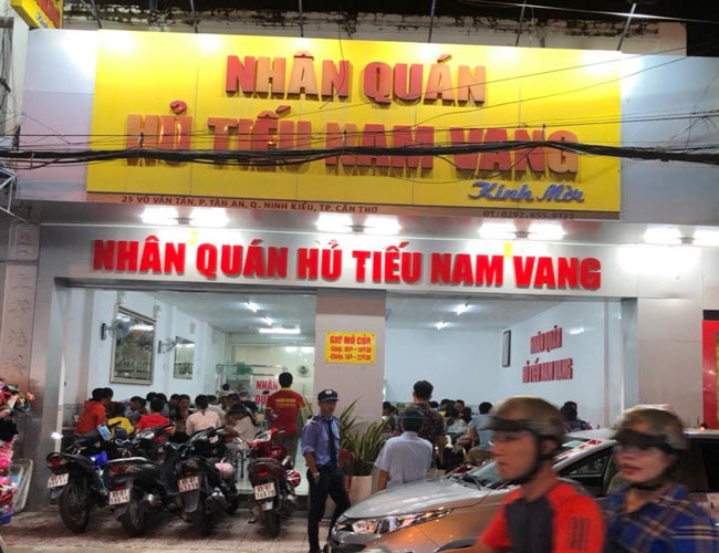 quán hủ tiếu nam vang nhân quán