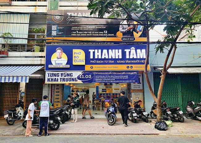 cửa tiệm thanh tâm