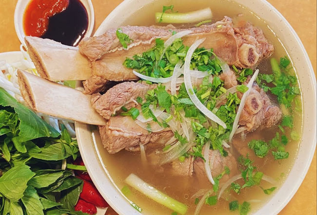 phở sườn bò thành phẩm